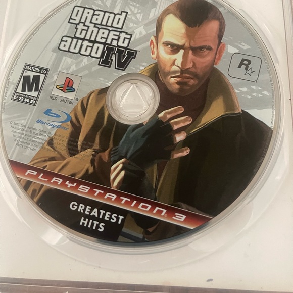 PS3 Game Bundle Grand Theft Auto, Call of Duty Ghosts, and Medal of Honor - Picture 2 of 4